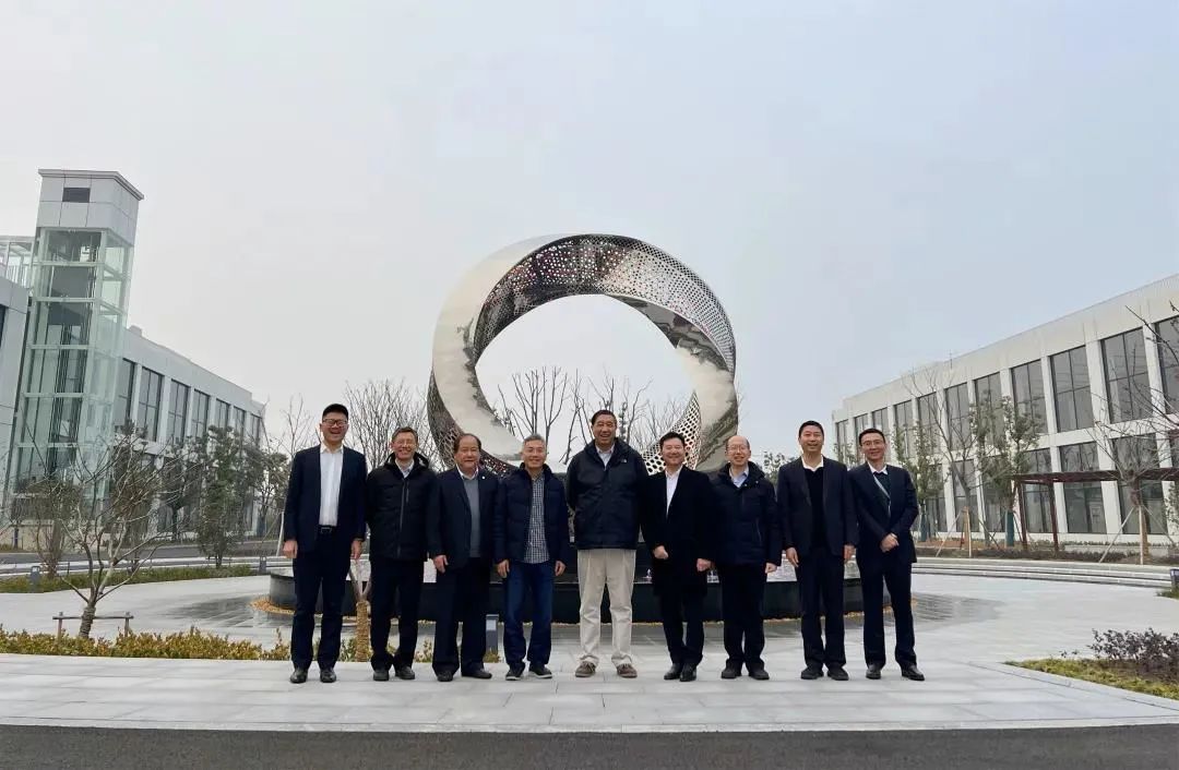 中国建筑防水协会秘书长朱冬青：凯伦股份带动行业产品品质升级