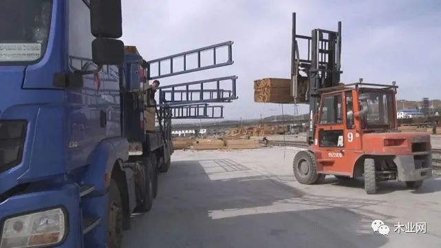 俄罗斯进口木材交易市场力争11月底完成主体项目建设