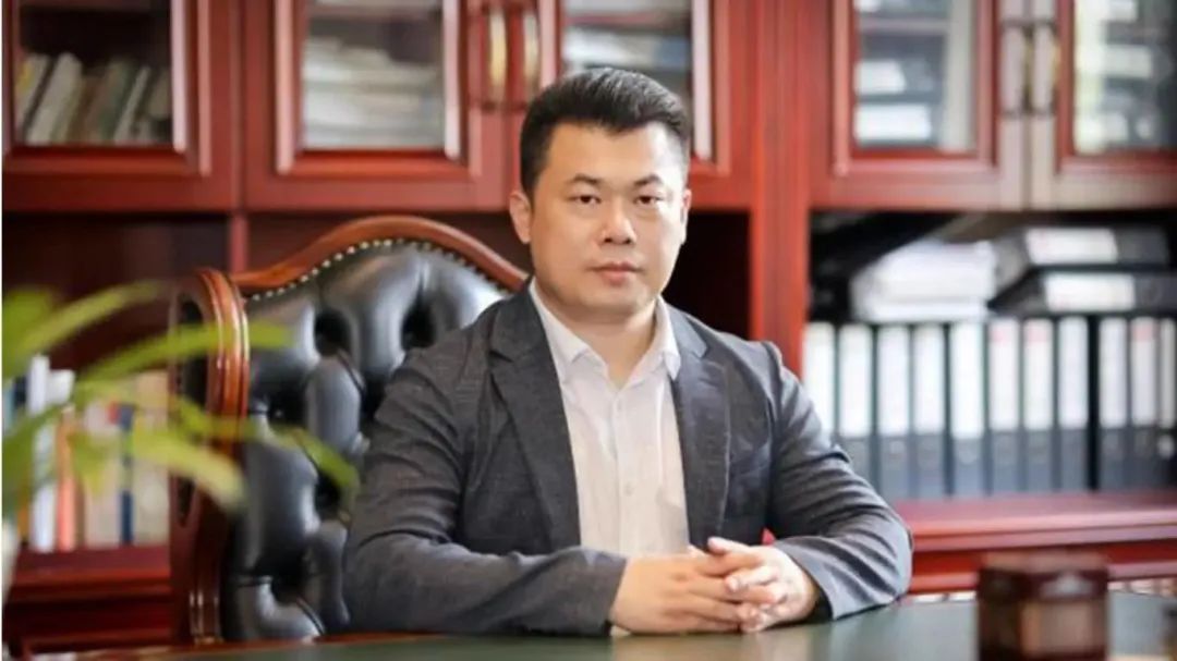 梦天家居副总经理屈凡军辞职！